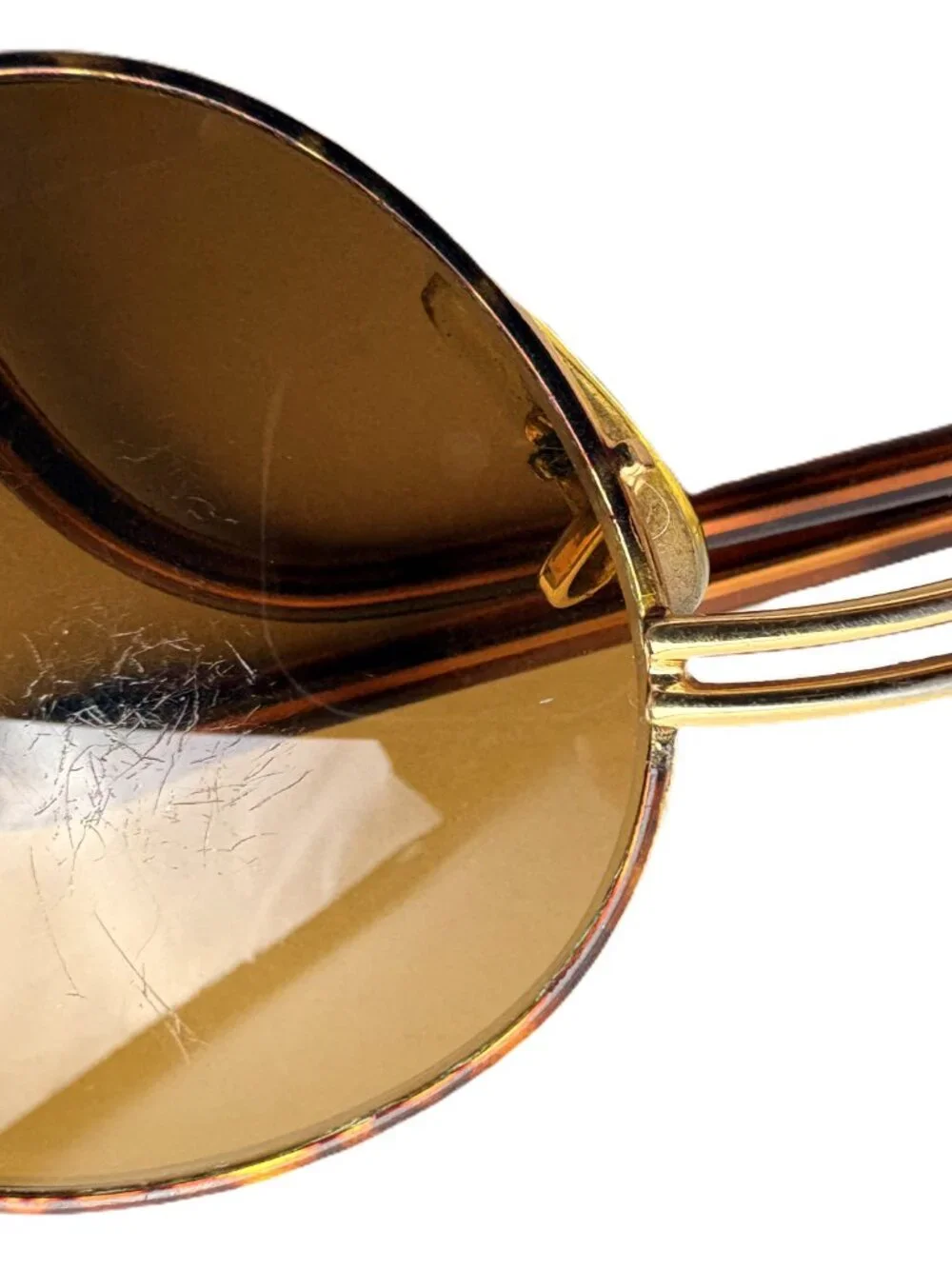 Authentic 90s Ray-Ban B&L Gold-Plated Wire Frame Sunglasses – Retro Oval